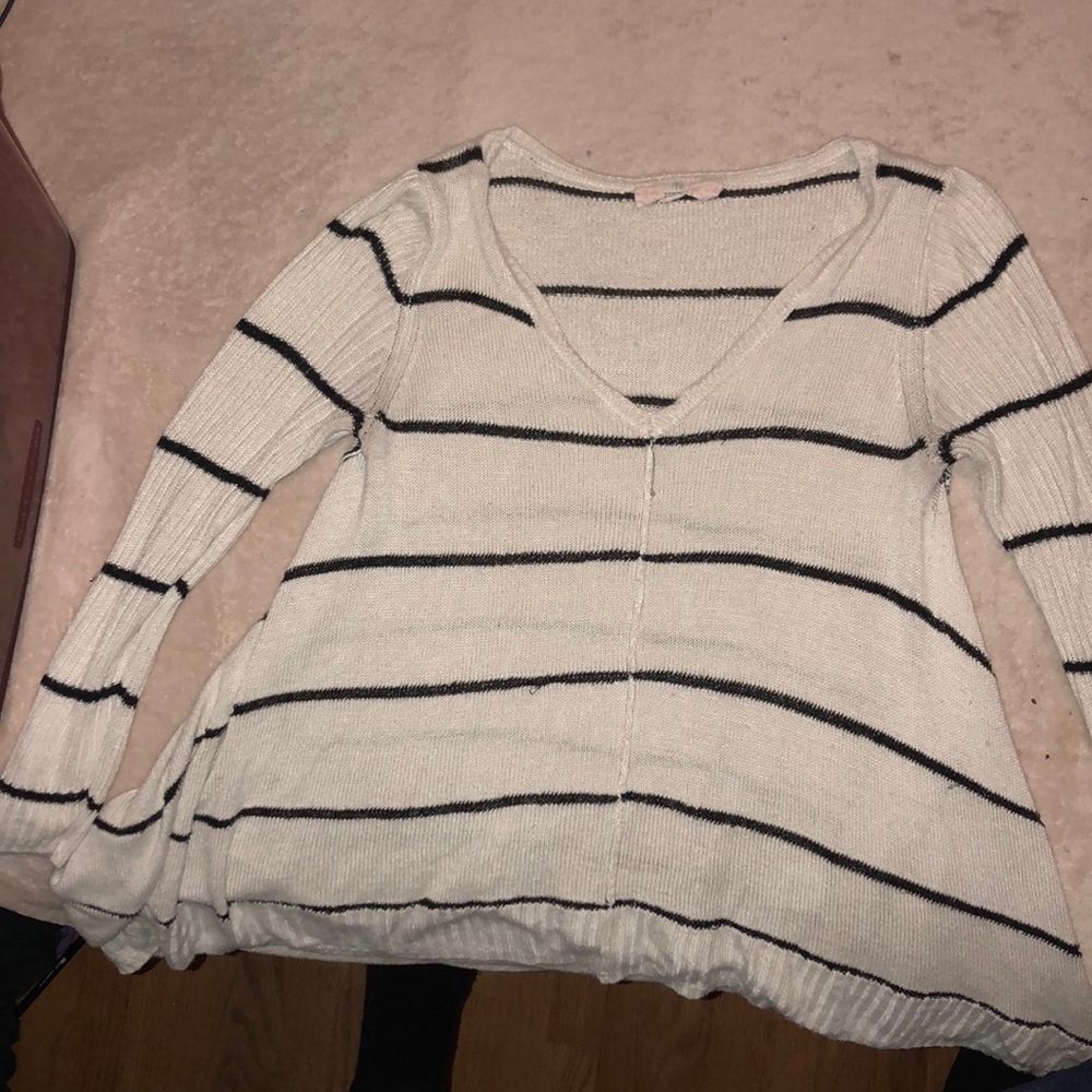 Pink Republic Striped V-neck sweater